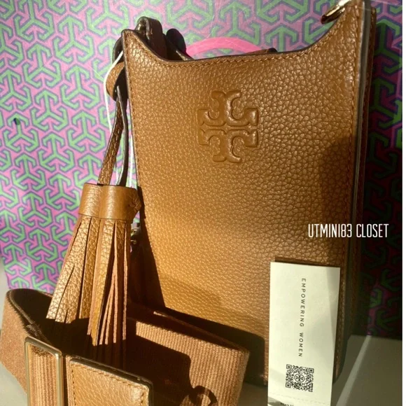 🍀🎀NEW🎀Tory Burch Thea CellPhone crossbody bag/shoulder bag/leather - Picture 3 of 12